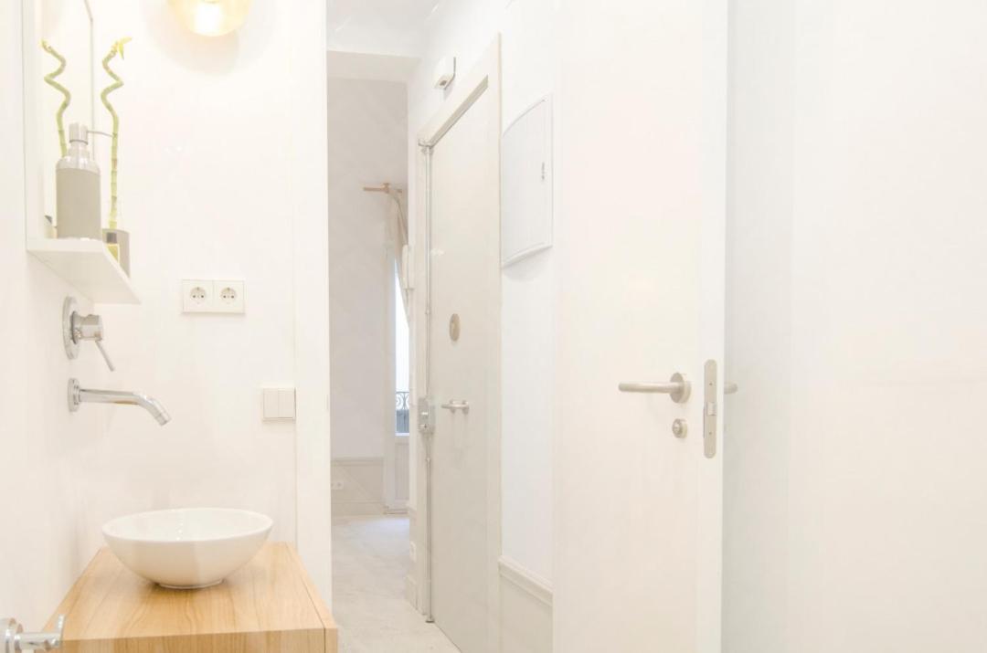 Valverde Apartment Мадрид Экстерьер фото