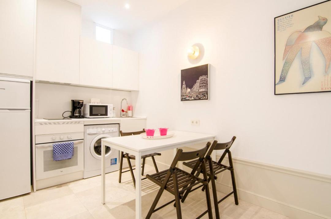Valverde Apartment Мадрид Экстерьер фото